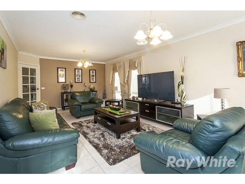 52 Golding Avenue, Rowville VIC 3178