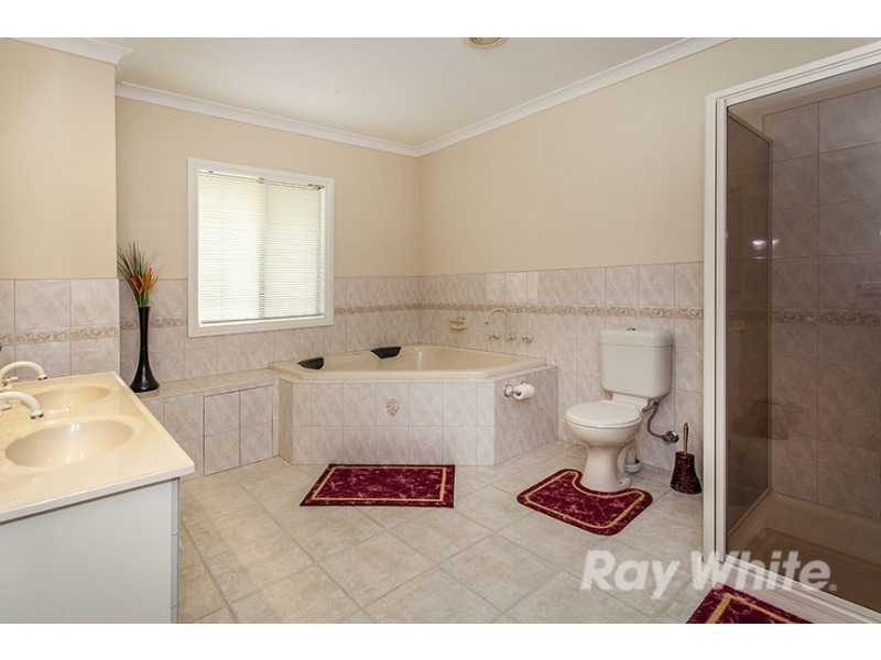 52 Golding Avenue, Rowville VIC 3178