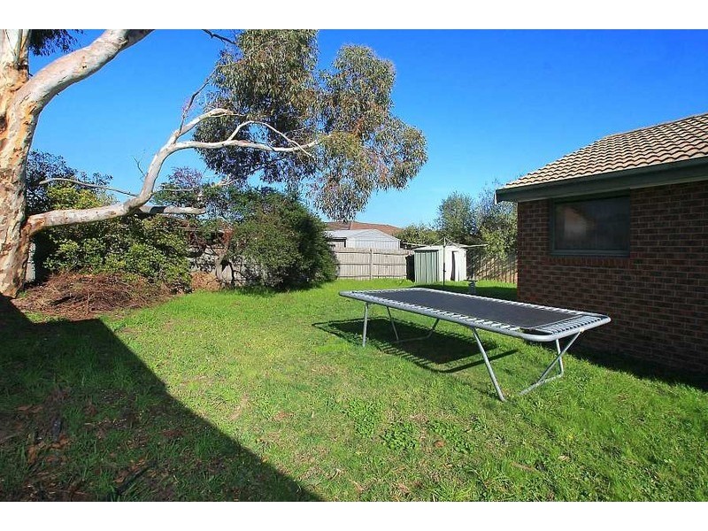 11 Glenmaggie Court, Wantirna South VIC 3152