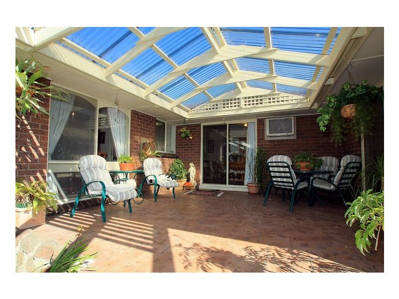 3 Loxton Avenue, Wantirna South VIC 3152