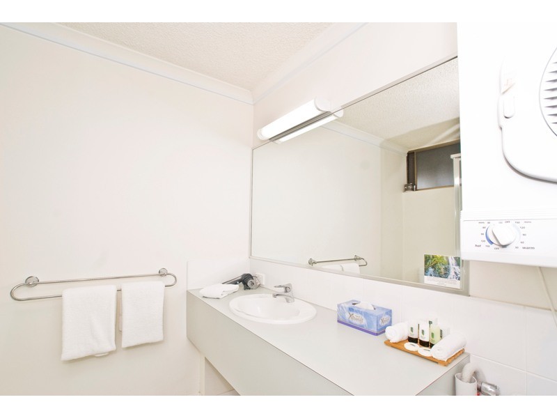 4 and 5/137 Mountain Highway, Wantirna VIC 3152