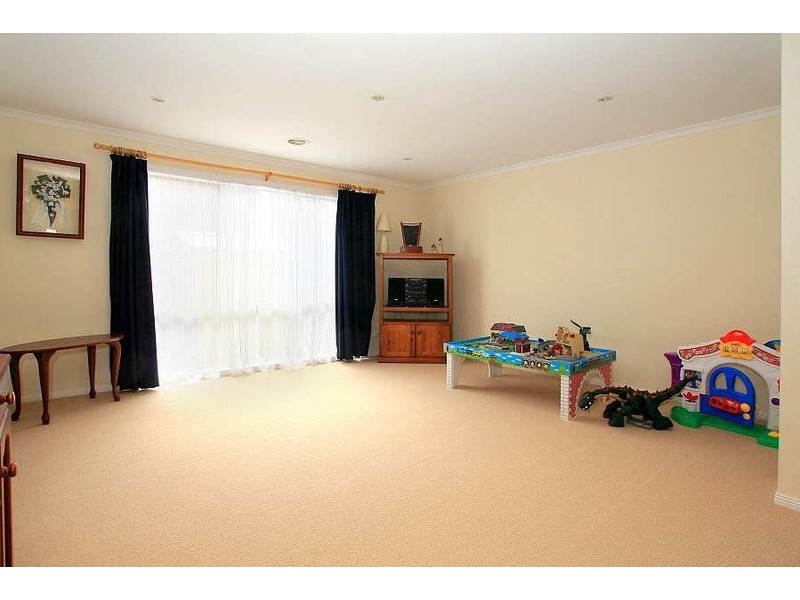 13  Bells Court, Wantirna South VIC 3152