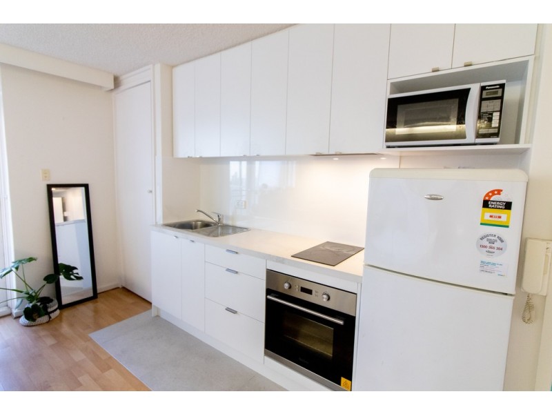 28/92-94 Grey Street, St Kilda VIC 3182