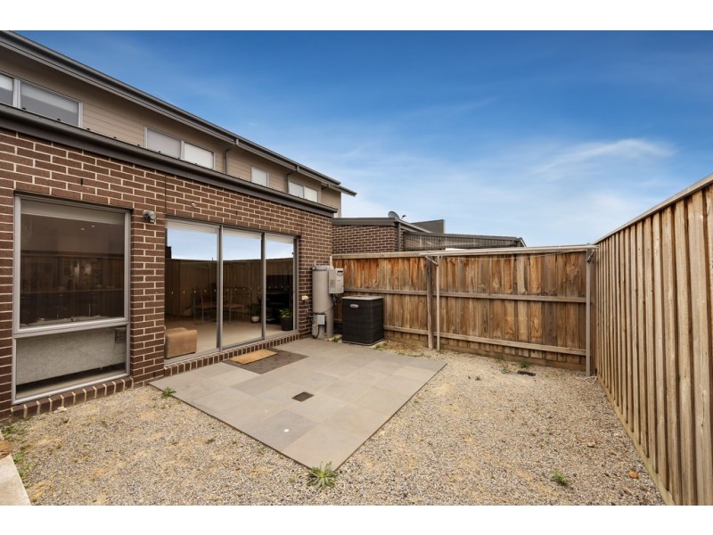 80 Artesian Avenue, Wantirna South VIC 3152