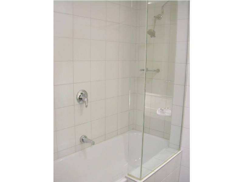 2/300-306 Burwood Highway, Burwood VIC 3125