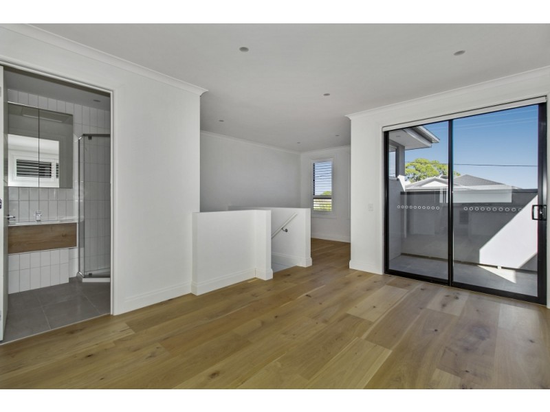 6 Foster Street, Mckinnon VIC 3204