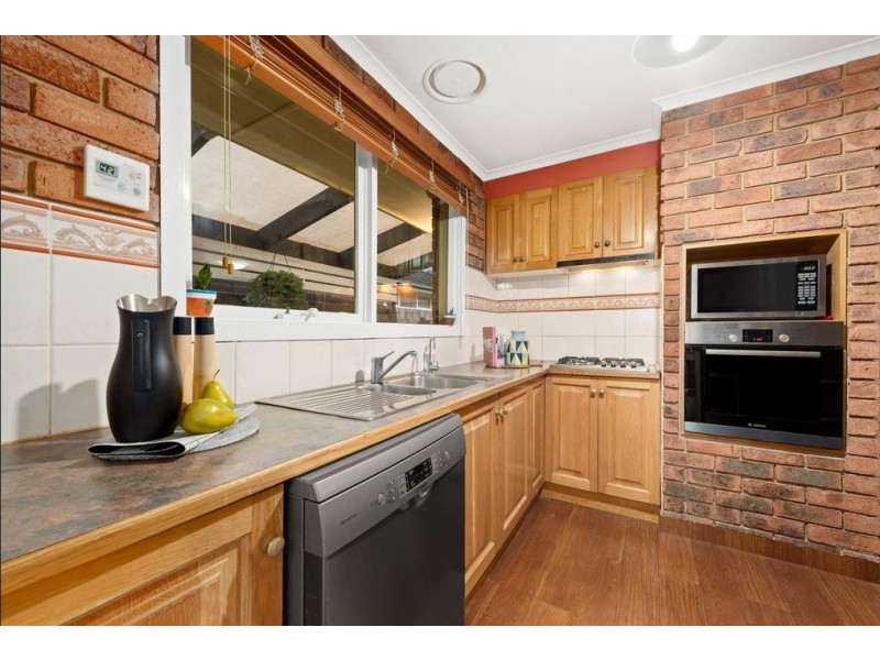 50 Grayson Drive, Scoresby VIC 3179