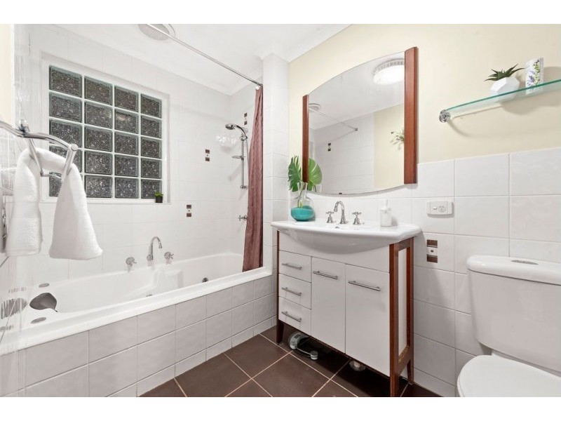 50 Grayson Drive, Scoresby VIC 3179