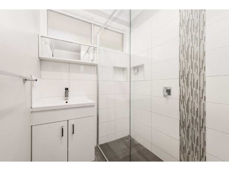 4/8 James Street, Bayswater VIC 3153