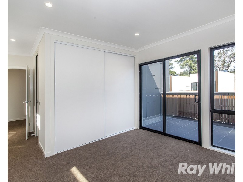 4/6 Benwerrin Drive, Wantirna VIC 3152
