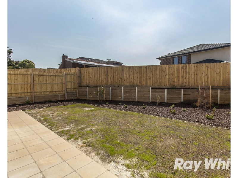 4/6 Benwerrin Drive, Wantirna VIC 3152