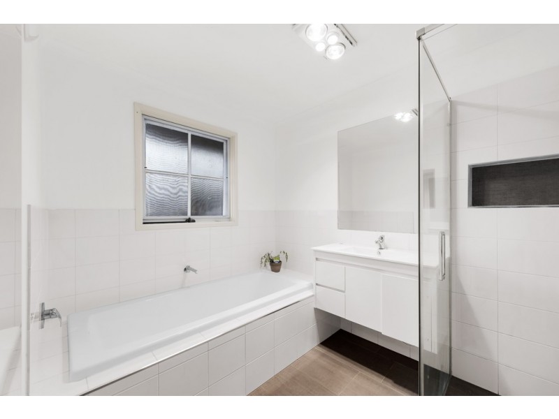 5 Parkstone Drive, Bayswater North VIC 3153