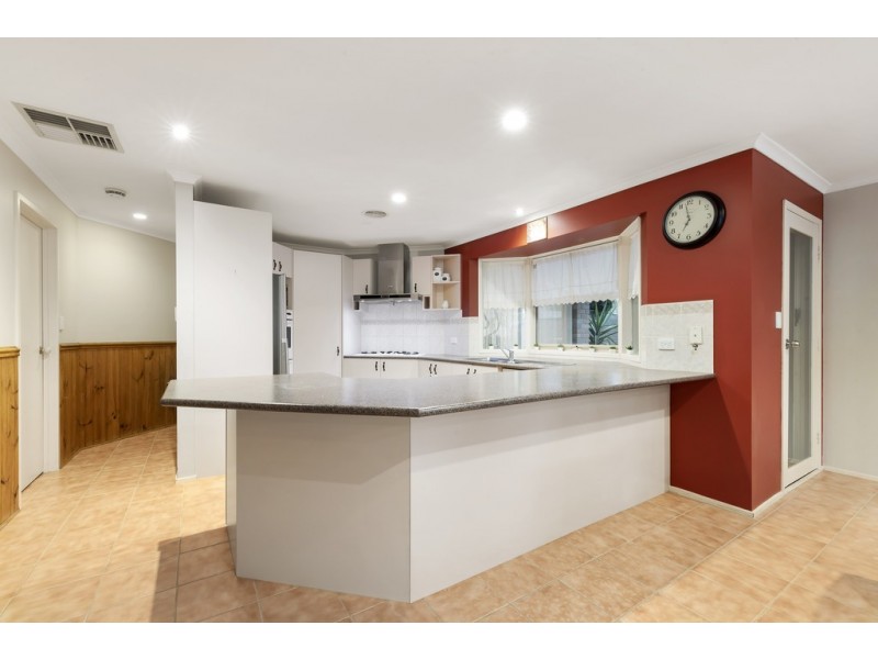 49 Terama Crescent, Bayswater VIC 3153