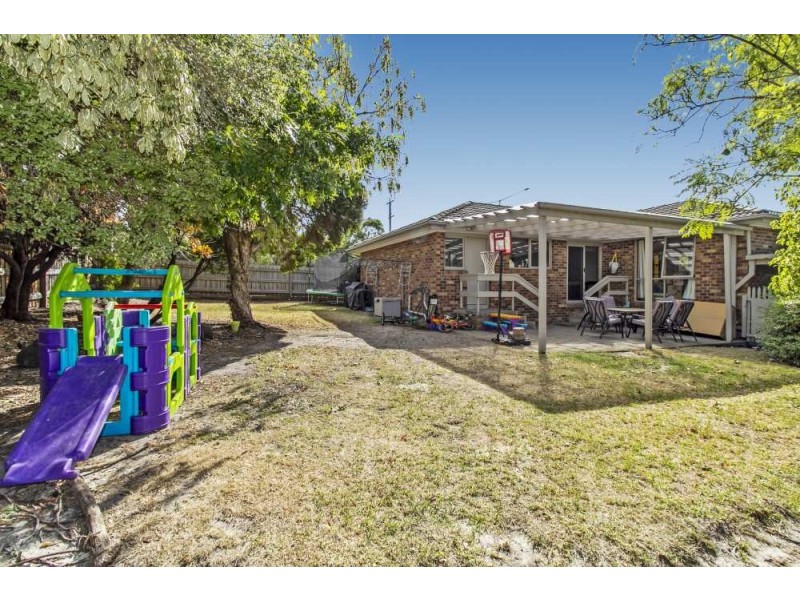 2 Wartook Way, Rowville VIC 3178