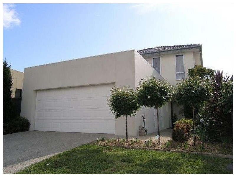 7 Sovereign Manors Crescent, Rowville VIC 3178