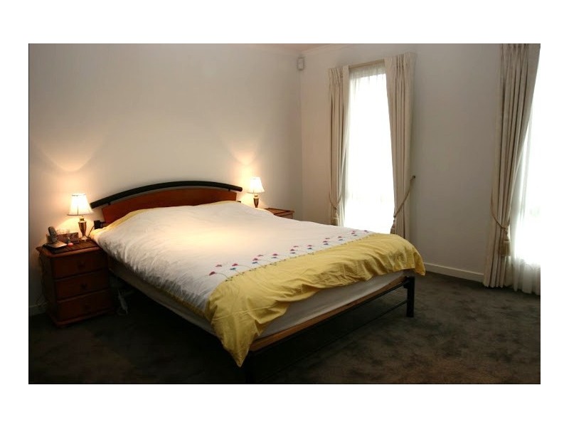 7 Sovereign Manors Crescent, Rowville VIC 3178