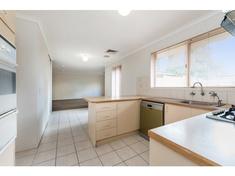9 Thaxted Parade, Wantirna VIC 3152