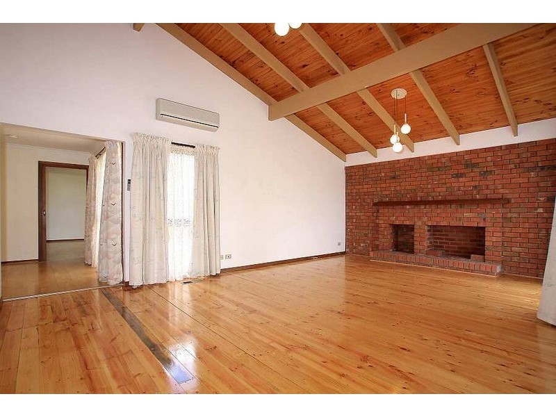 2 Drury Court, Wantirna South VIC 3152