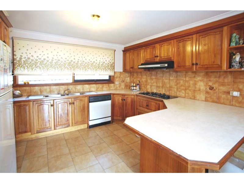 2 Drury Court, Wantirna South VIC 3152