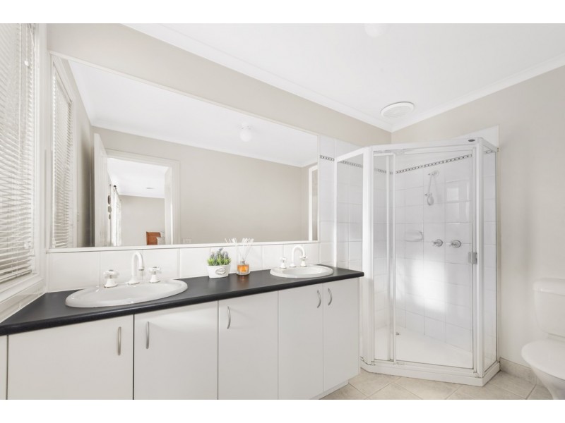 1545 Ferntree Gully Road, Knoxfield VIC 3180