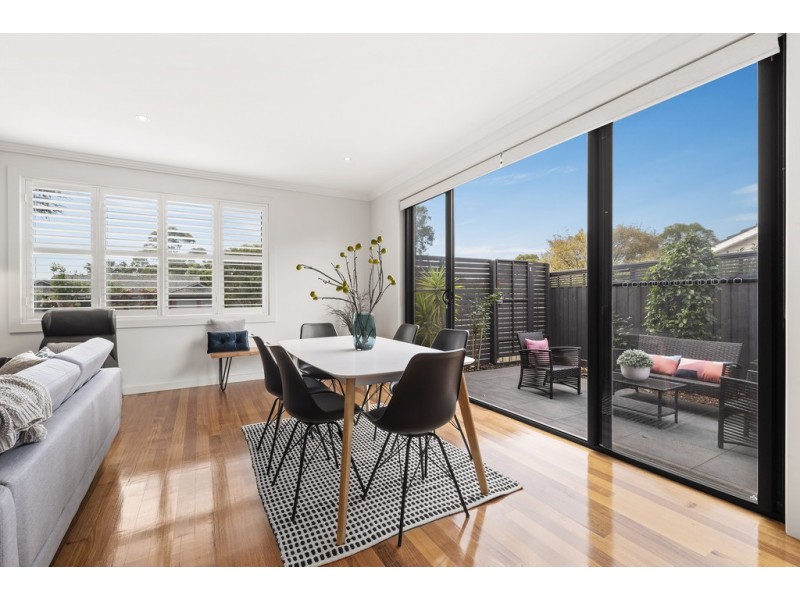 1/6 Newman Road, Wantirna South VIC 3152