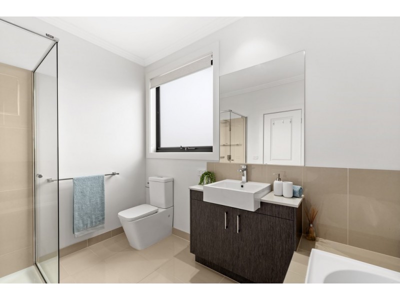 1/6 Newman Road, Wantirna South VIC 3152