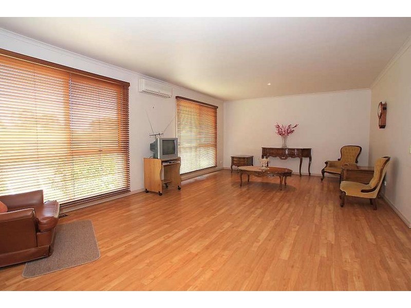 1/23 Coleman Road, Wantirna South VIC 3152