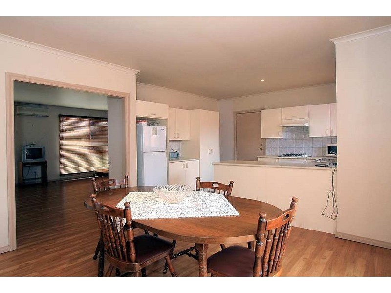 1/23 Coleman Road, Wantirna South VIC 3152