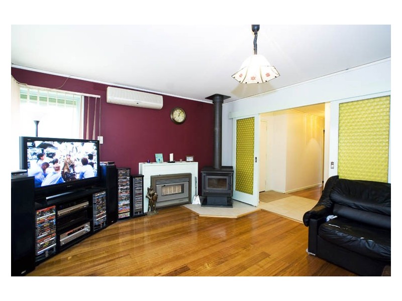 9 Glenbarry Road, Wantirna VIC 3152