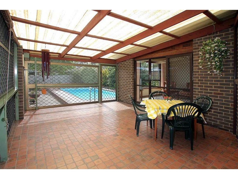 40 Enfield Drive, Bayswater VIC 3153