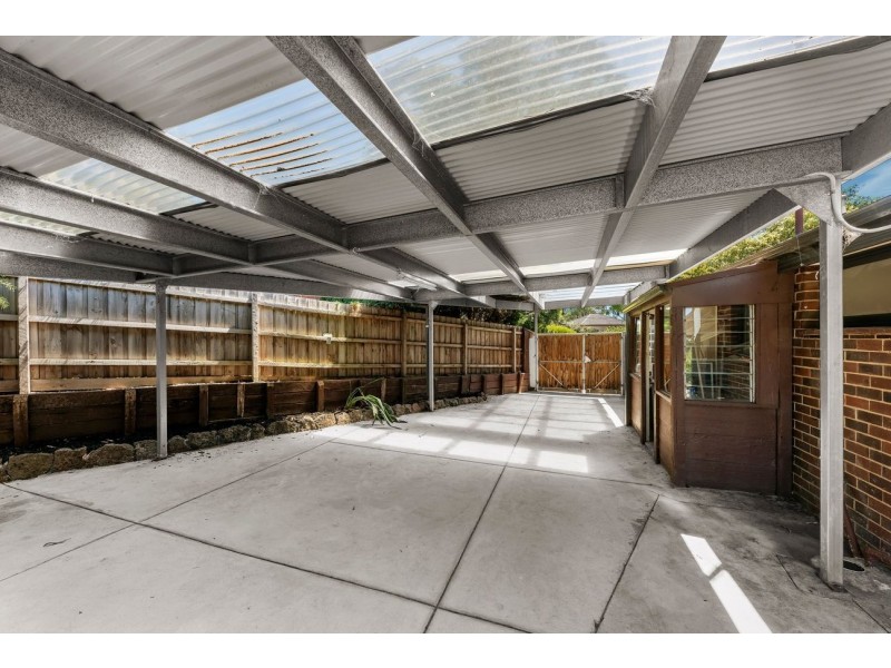 19 Merricks Close, Ferntree Gully VIC 3156