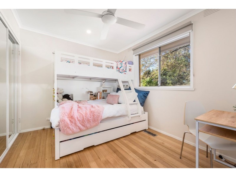 4/8 James Street, Bayswater VIC 3153