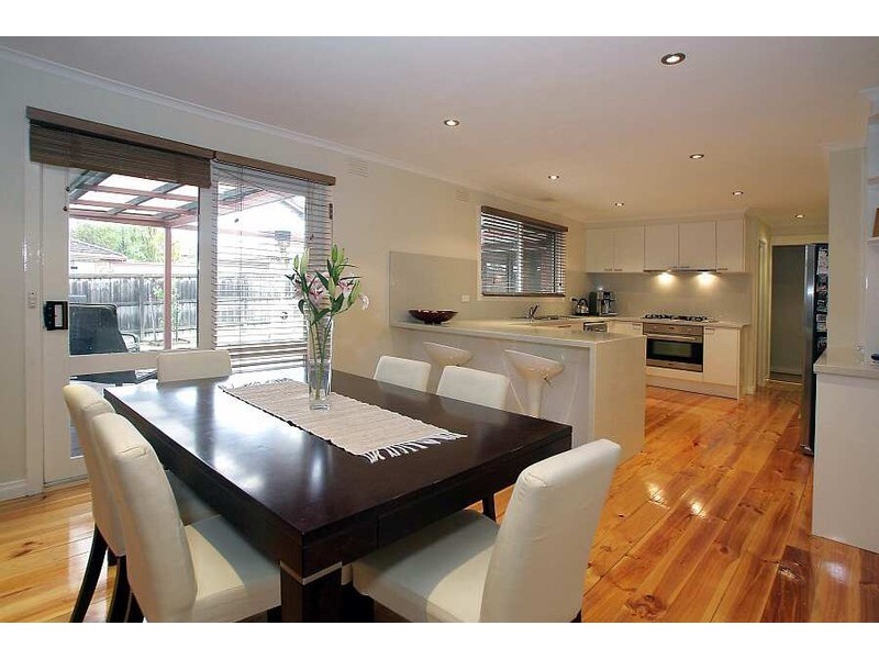 38 Fewster Drive, Wantirna South VIC 3152