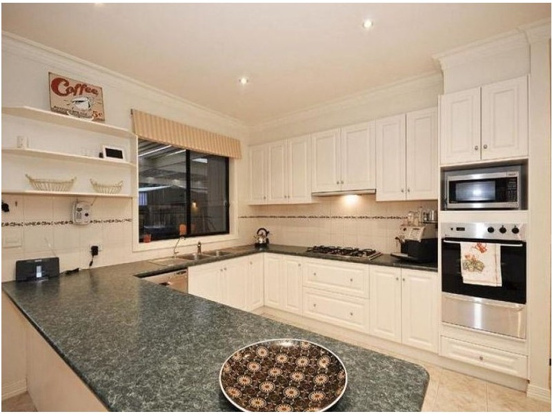 65 Pia Drive, Rowville VIC 3178