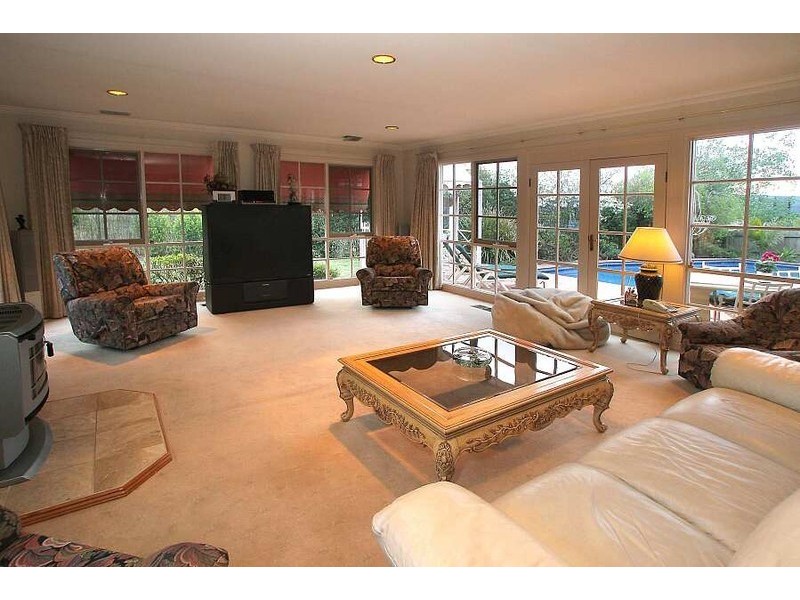 13-15 Jessica Close, Wantirna South VIC 3152