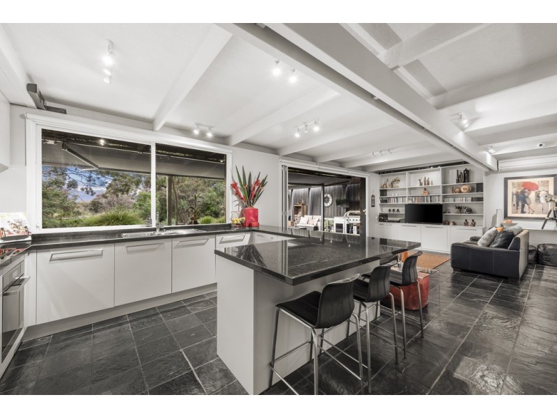 34 Barnic Road, Heathmont VIC 3135