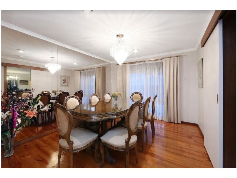 28 Cardinia Way, Rowville VIC 3178