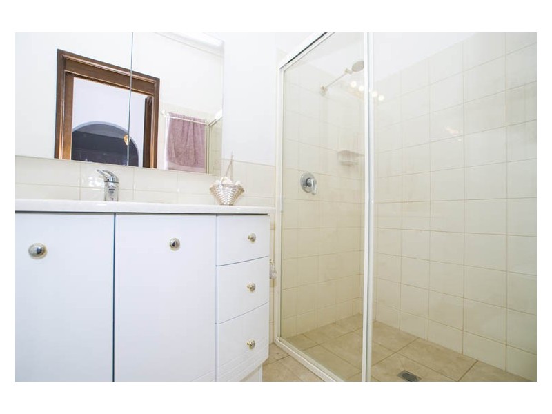 4 Blackfriars Close, Wantirna VIC 3152