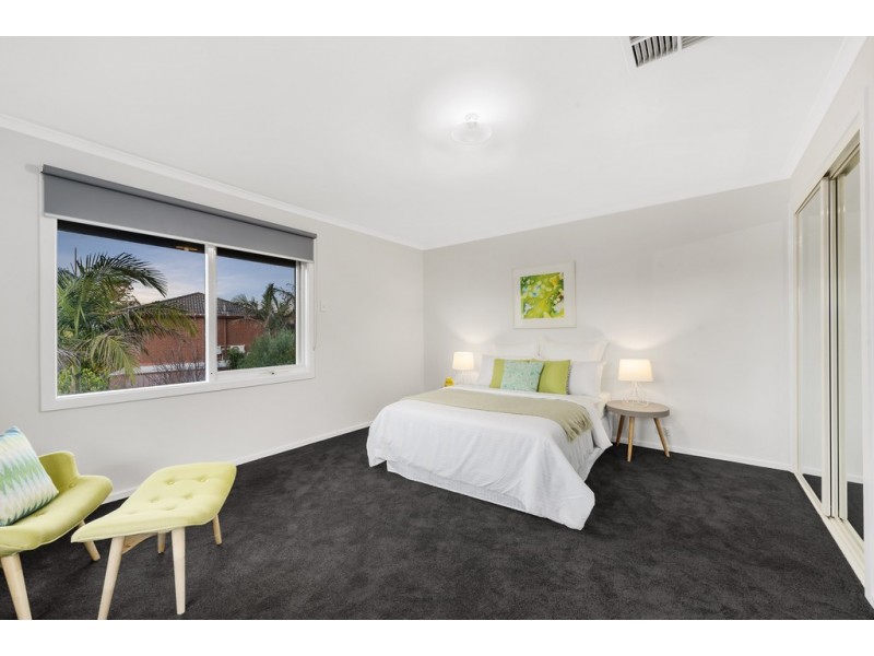 45 Mowbray Drive, Wantirna South VIC 3152