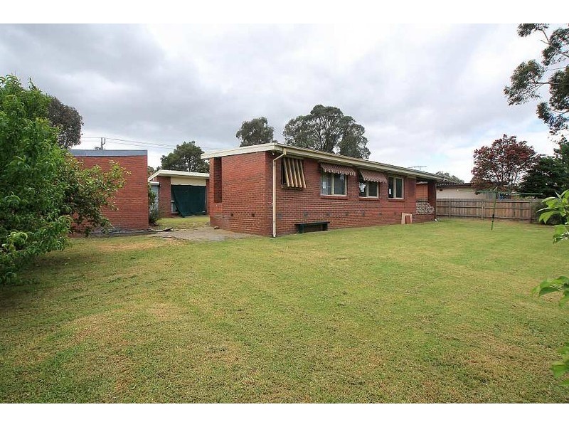 40 Sasses Avenue, Bayswater VIC 3153