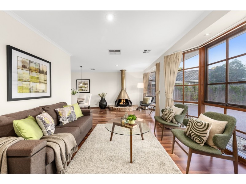 7 Milbrey Close, Wantirna South VIC 3152