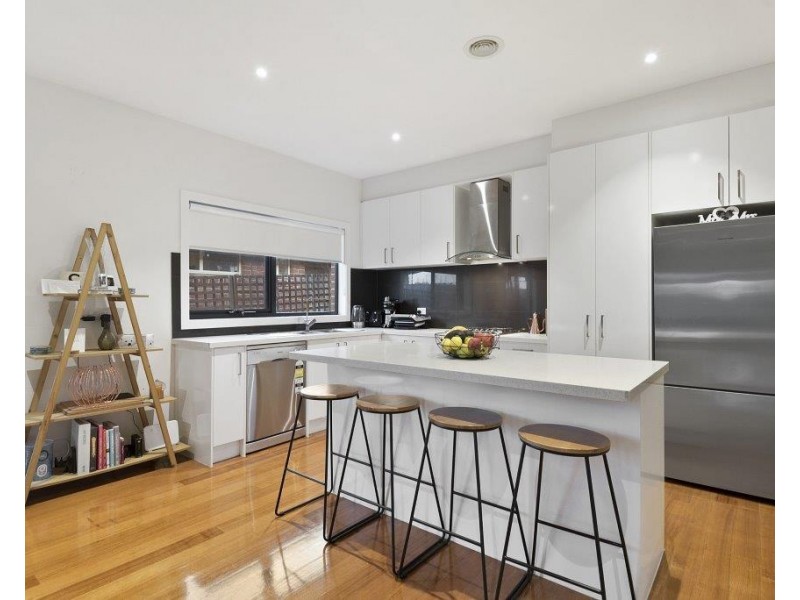 25A Inverness Street, Endeavour Hills VIC 3802