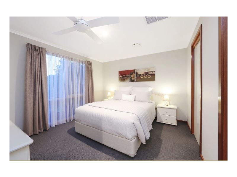 2 Caloola Court, Rowville VIC 3178