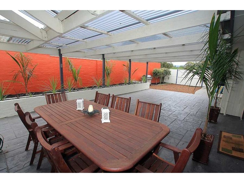 54 Mowbray Drive, Wantirna South VIC 3152