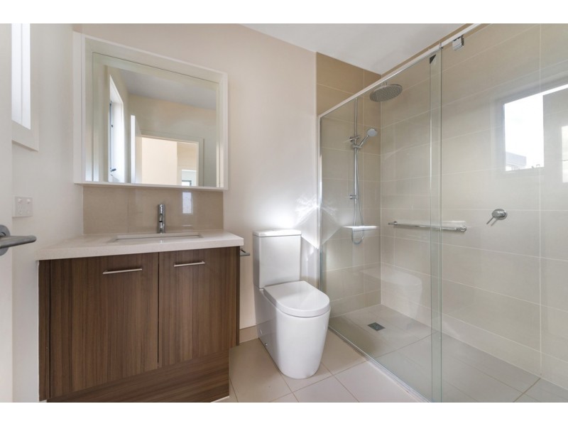 12/639 Mountain Highway, Bayswater VIC 3153