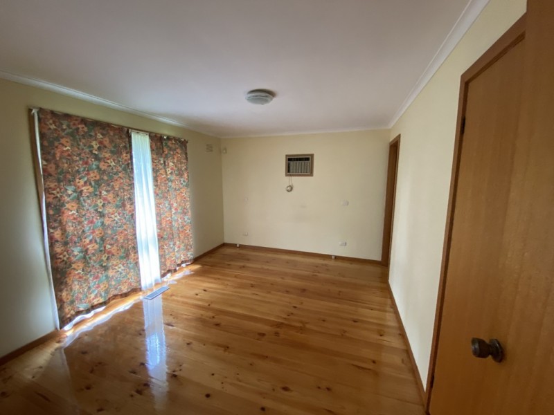 10 Loddon Close, Rowville VIC 3178