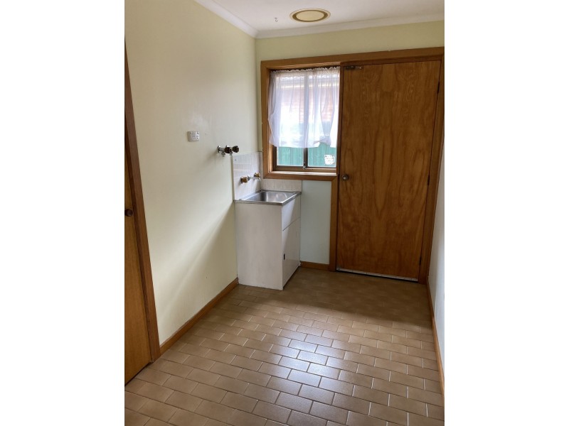 10 Loddon Close, Rowville VIC 3178