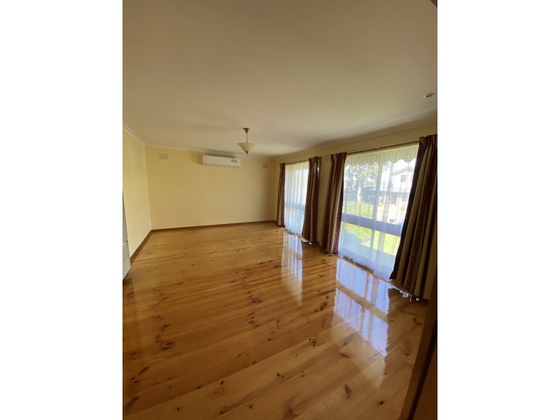 10 Loddon Close, Rowville VIC 3178