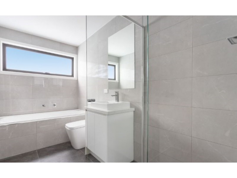 1/216 Tooronga Road, Glen Iris VIC 3146