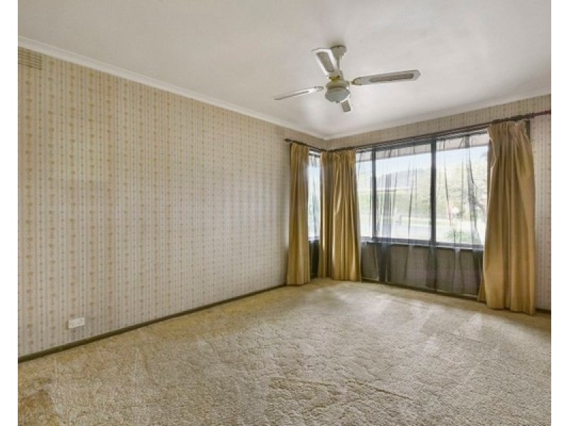 3 Aisbett Avenue, Wantirna South VIC 3152